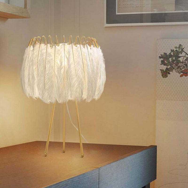 Artistic Tripod Floor Lamp with Feather Shade & Foot Switch | Modern Lighting for Living Room and Bedroom 3