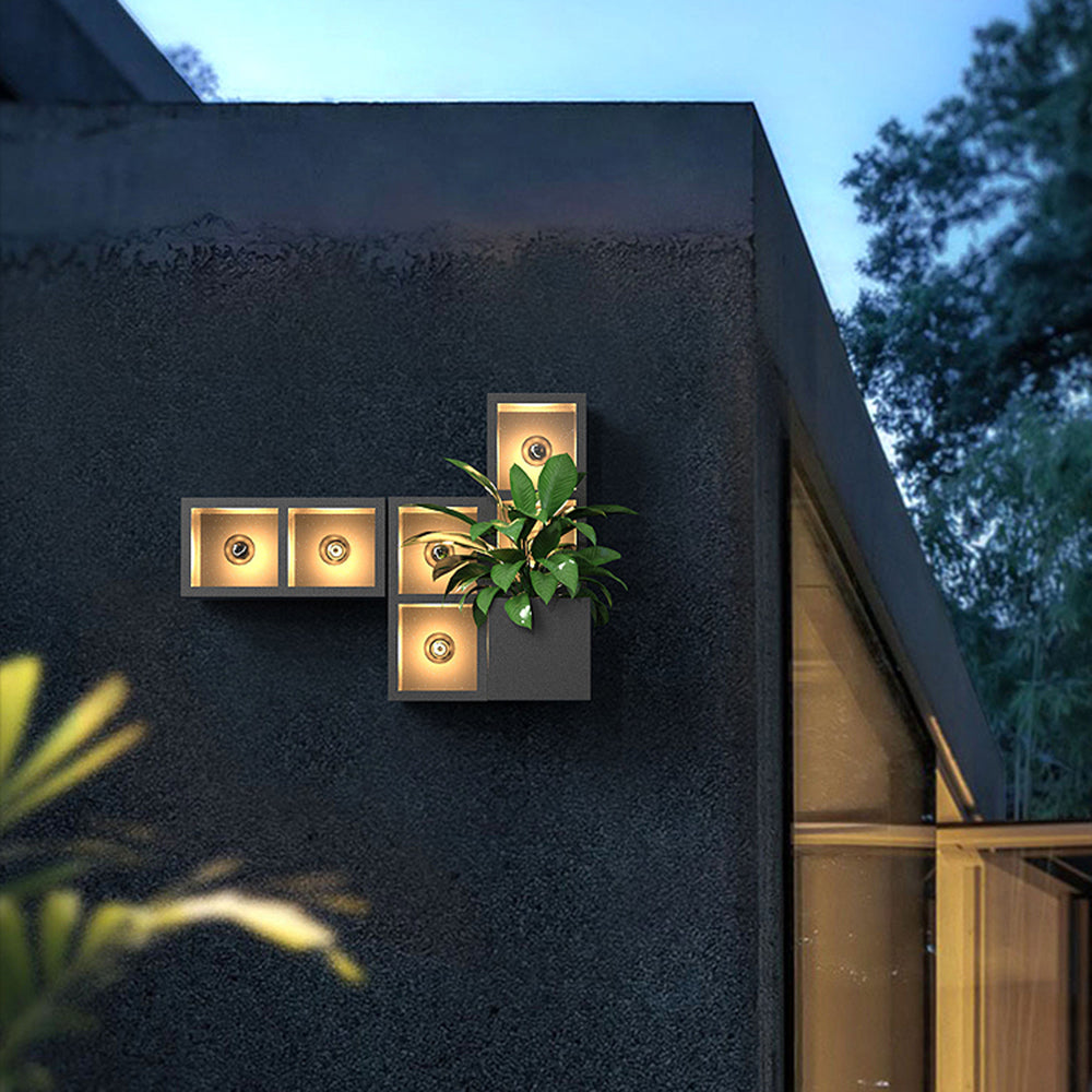 Ray Collection | Modern Outdoor Wall Lamp with Warm Light | Durable Metal & Glass Design for Elegant Outdoor Spaces 7