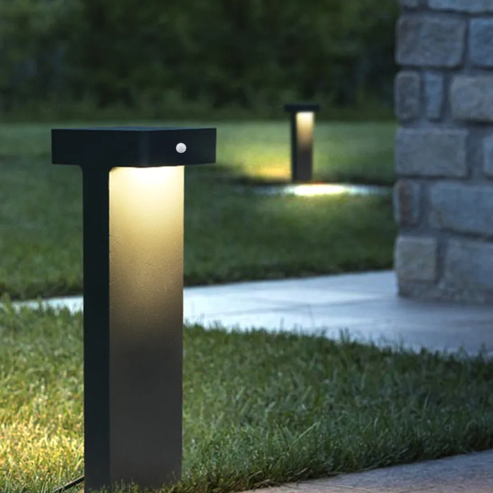 Ray Collection | Solar Garden Lights with Motion Sensor & Elegant Design | Weather-Resistant Outdoor Illumination 9