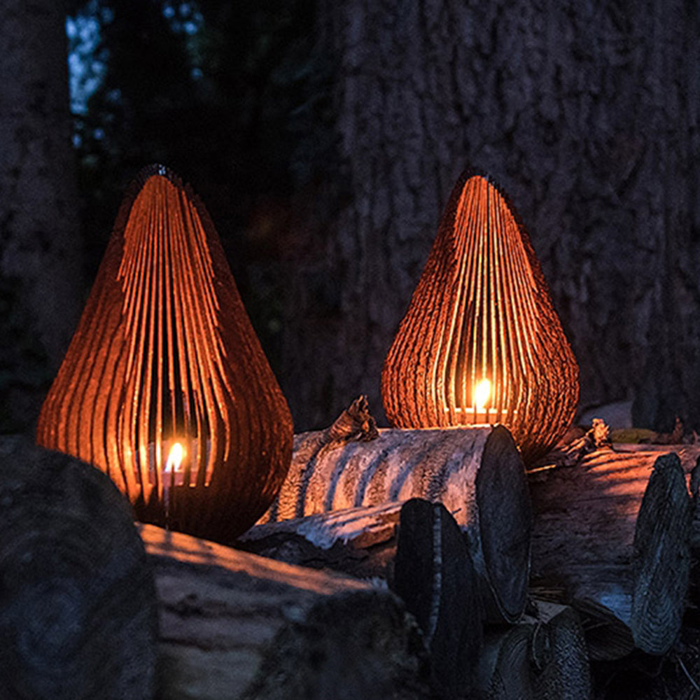 Ray Design | Outdoor Floor Lamp with Unique Waterdrop Shape | Modern Lighting for Patios and Gardens 3