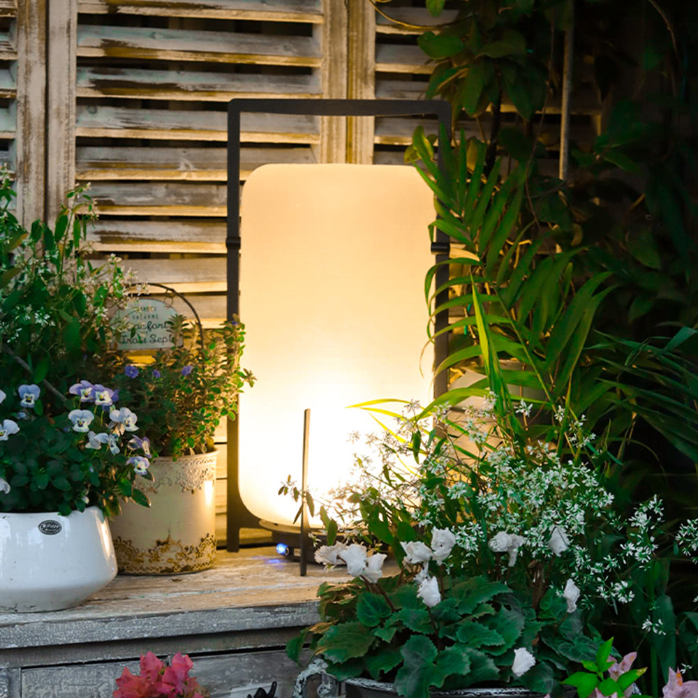 Ray | Outdoor Pathway Light with Minimalist Design & Soft Illumination | Perfect for Patios and Gardens 9