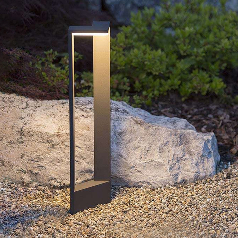 Elegant Outdoor Path Light | Solar Pathway Lights with Durable Metal & Acrylic for Cozy Garden Illumination 3