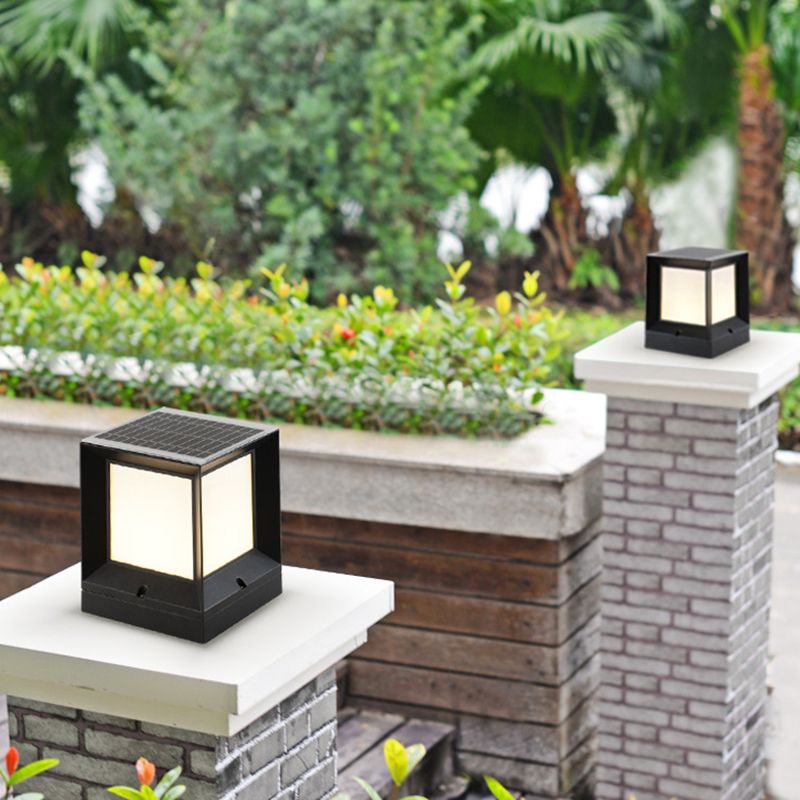Elegant Solar Outdoor Lamp | Modern Metal Design with Motion Sensor for Enhanced Security in Gardens and Pathways 2