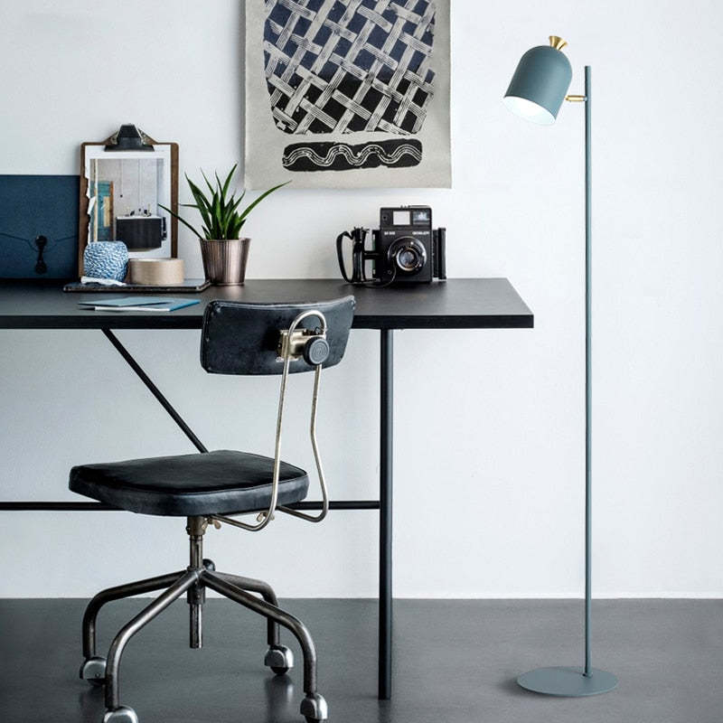 Morandi | Modern Floor Lamp with Adjustable Height & Metal Finish | Stylish Lighting for Bedroom and Living Room 7