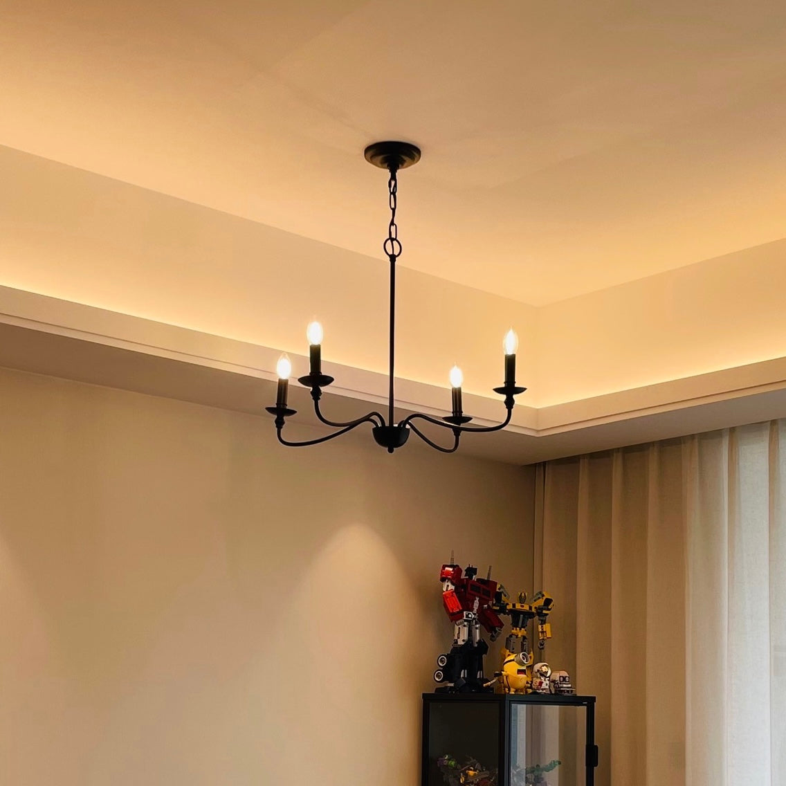 Orix Collection | Retro Vintage Metal Chandelier with Adjustable Chain | Elegant Lighting for Living Room and Bedroom 0