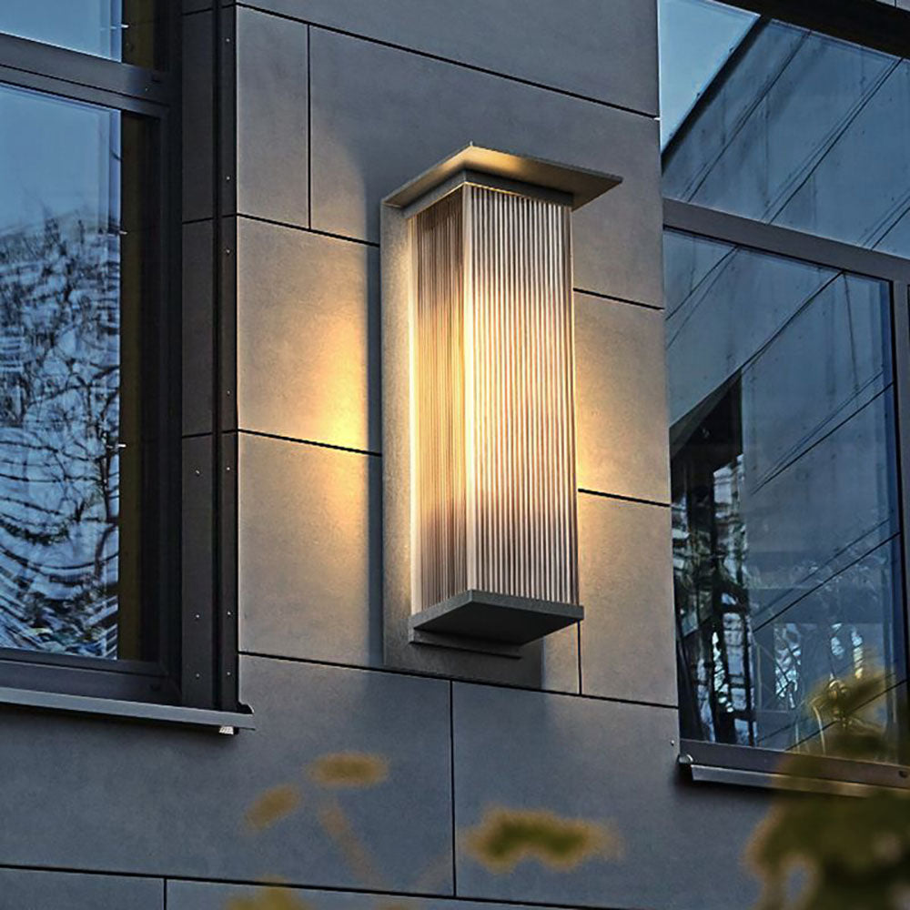 Ray Collection | Modern Outdoor Wall Lamp with Bright Illumination | Elegant Design for Courtyards and Terraces 2
