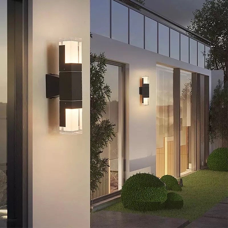 Ray Collection | Modern Outdoor Wall Lamp with IP65 Rating | Durable Metal & Acrylic Design for Garden Illumination 2