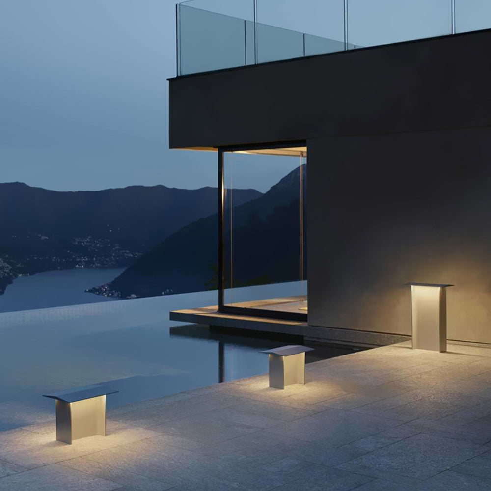 Ray Collection | Modern Rectangular Solar Outdoor Path Light with Stylish Design | Elegant Illumination for Gardens 2