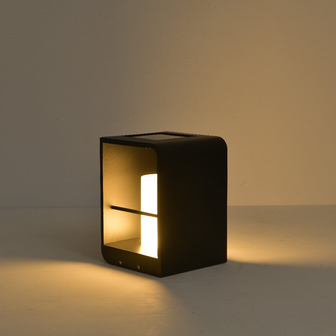 Ray Collection | Outdoor Floor Lamp with Sleek Design & Weather Resistance | Durable Metal for Elegant Illumination 8