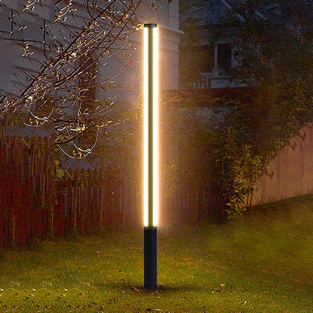 Ray Collection | Outdoor Path Light with Dual Light Strips | Elegant Black Design for Courtyards and Residences 8