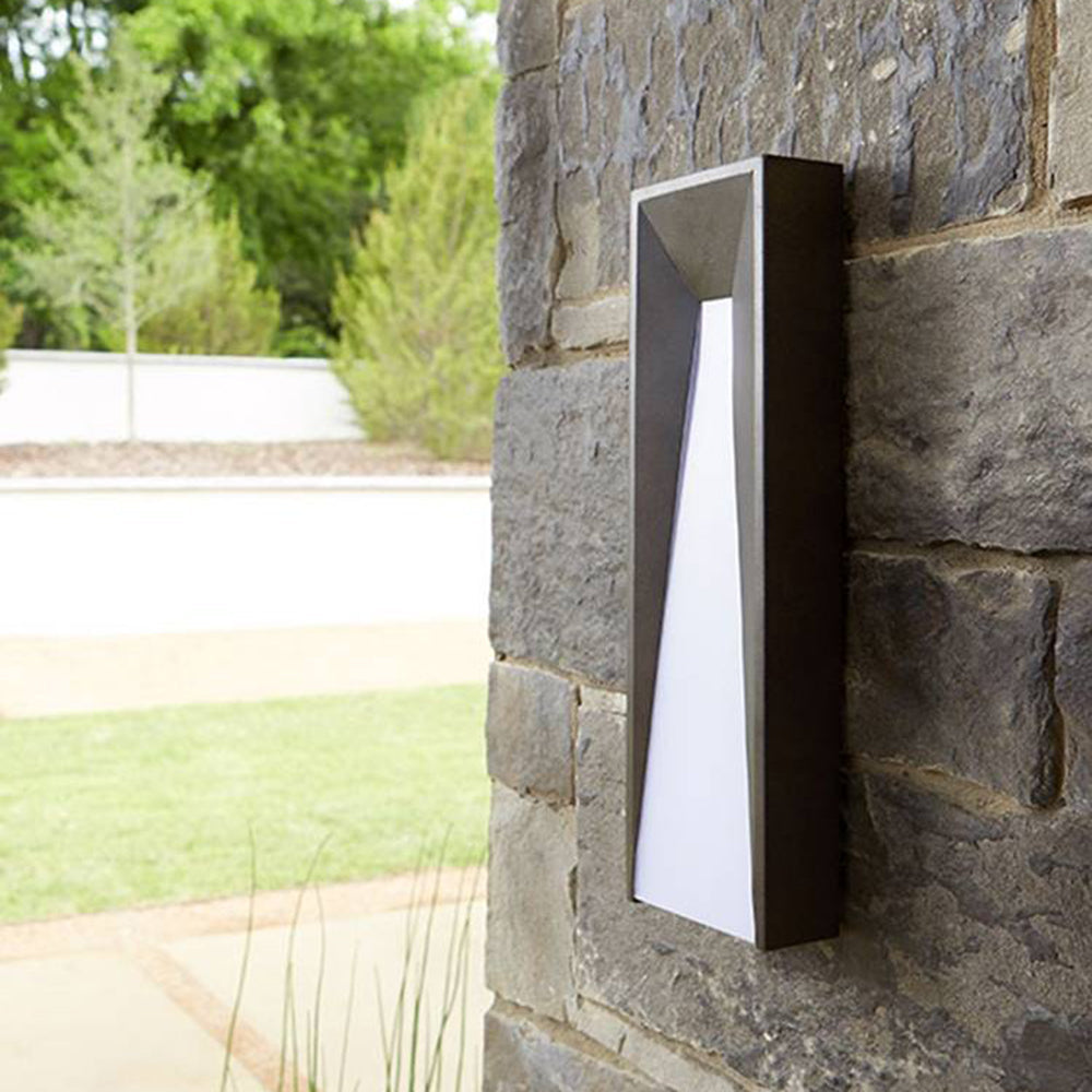 Ray Collection | Outdoor Wall Lamp with IP65 Rating | Durable Metal Design for All-Weather Use 4