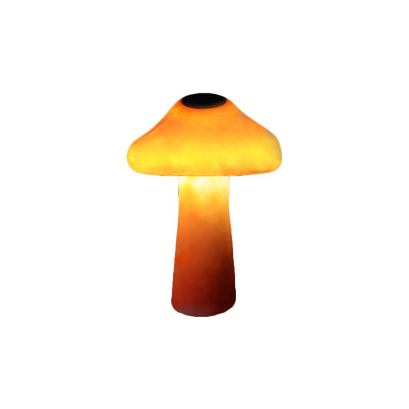 Ray Collection | Solar Garden Lights with Warm Orange Glow | Durable Resin Design for Enchanting Outdoor Ambiance 9