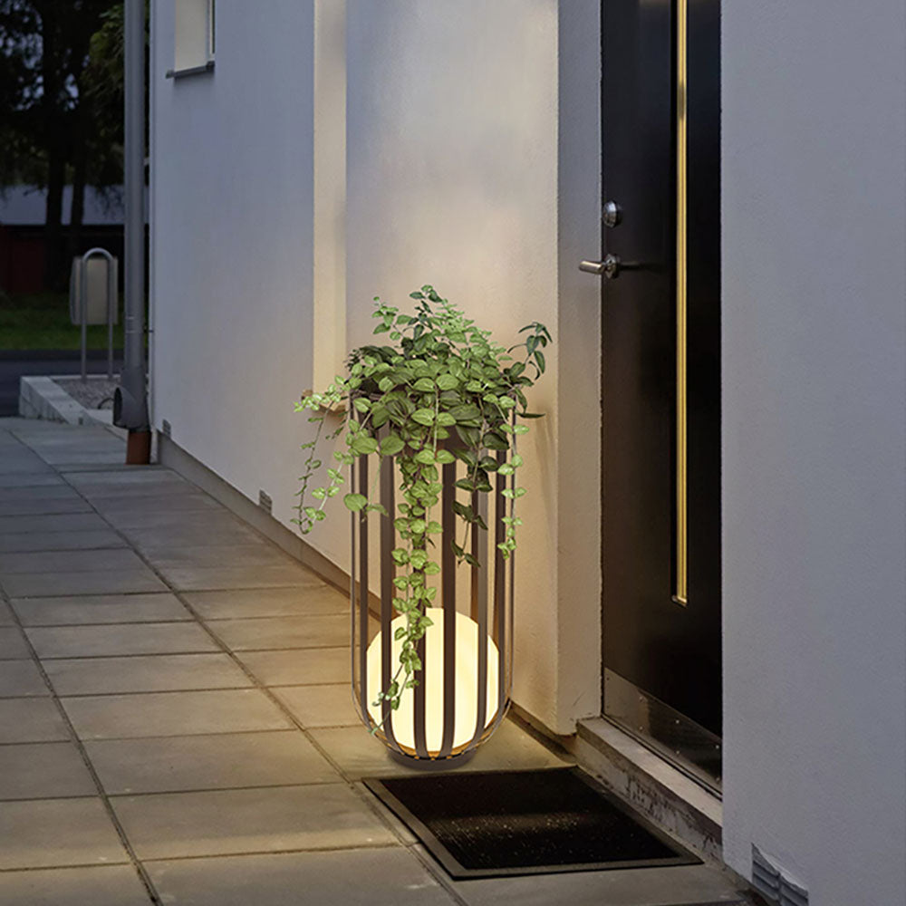 Ray Collection | Solar Outdoor Floor Lamp with Modern Design | Stylish Lighting for Outdoor Spaces 3