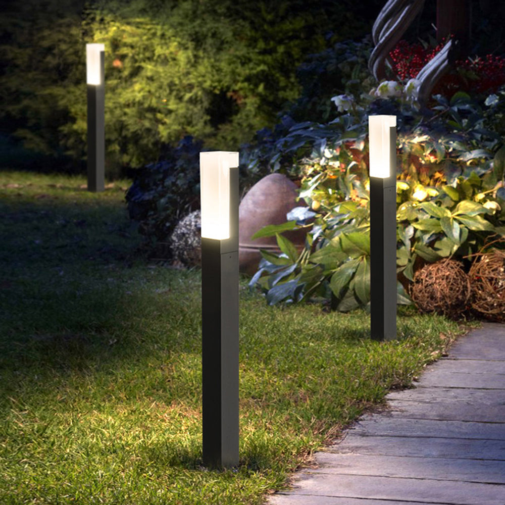 Ray Collection | Solar Pathway Lights with Motion Sensor | Elegant Design for Eco-Friendly Outdoor Illumination 6